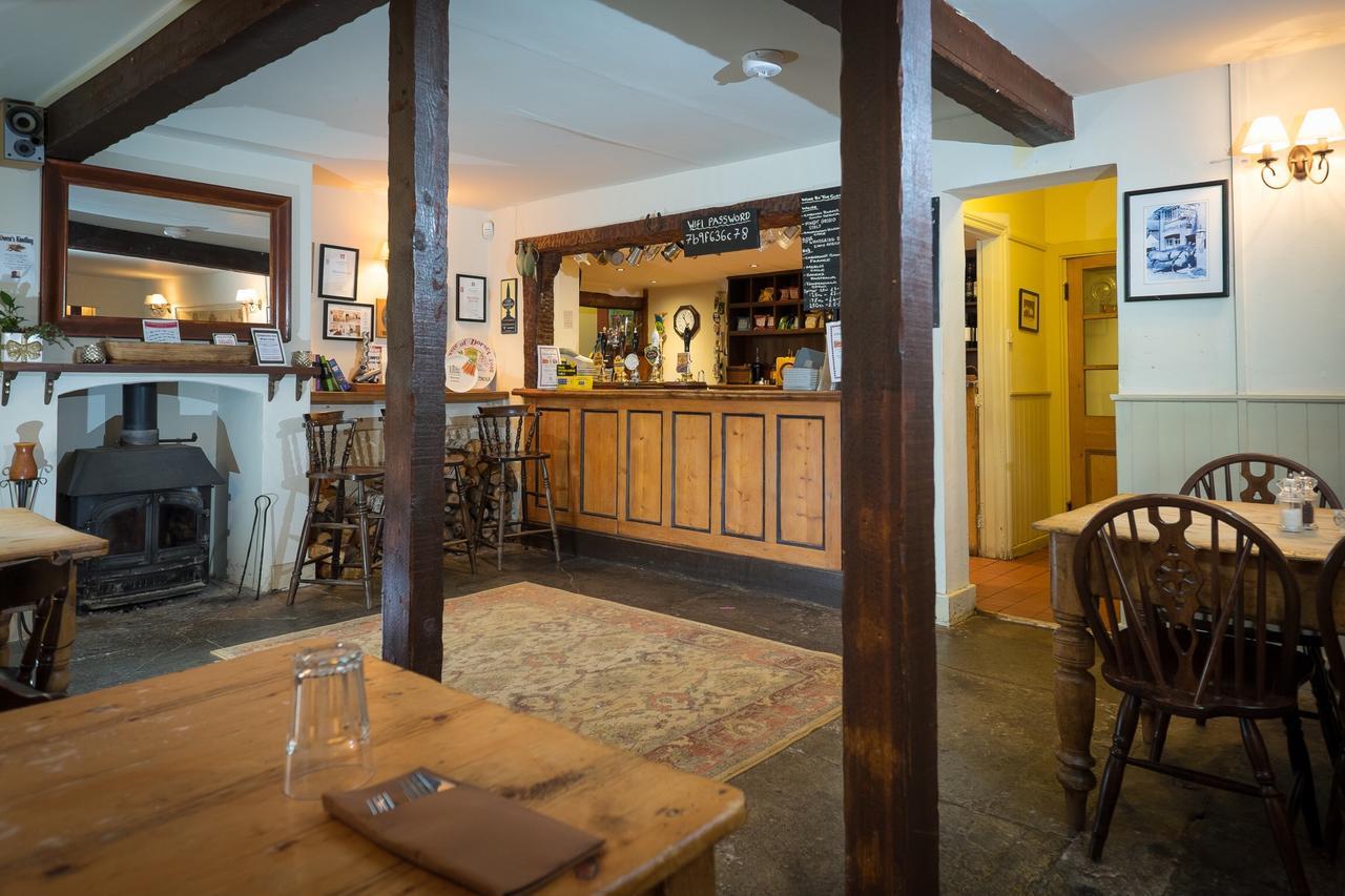 The Chetnole Inn Εξωτερικό φωτογραφία