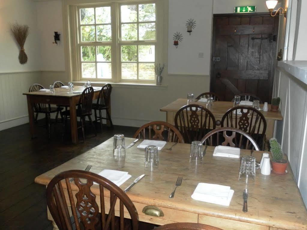 The Chetnole Inn Εξωτερικό φωτογραφία